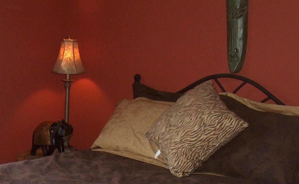 Emilyville Couette-café 3*